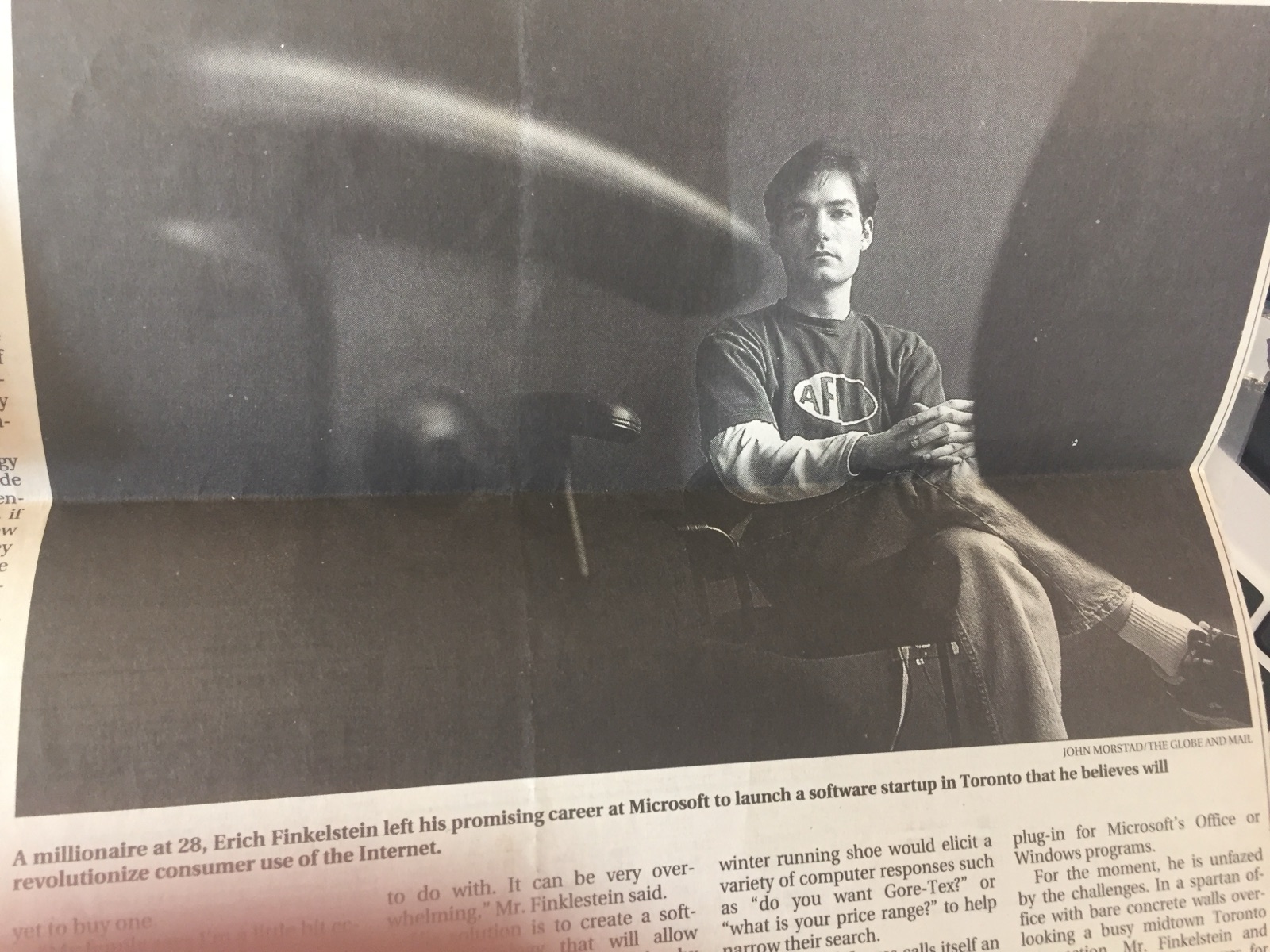 Photo of Erich Finkelstein in 2000, seated with arms crossed, after leaving Microsoft to launch Conversagent